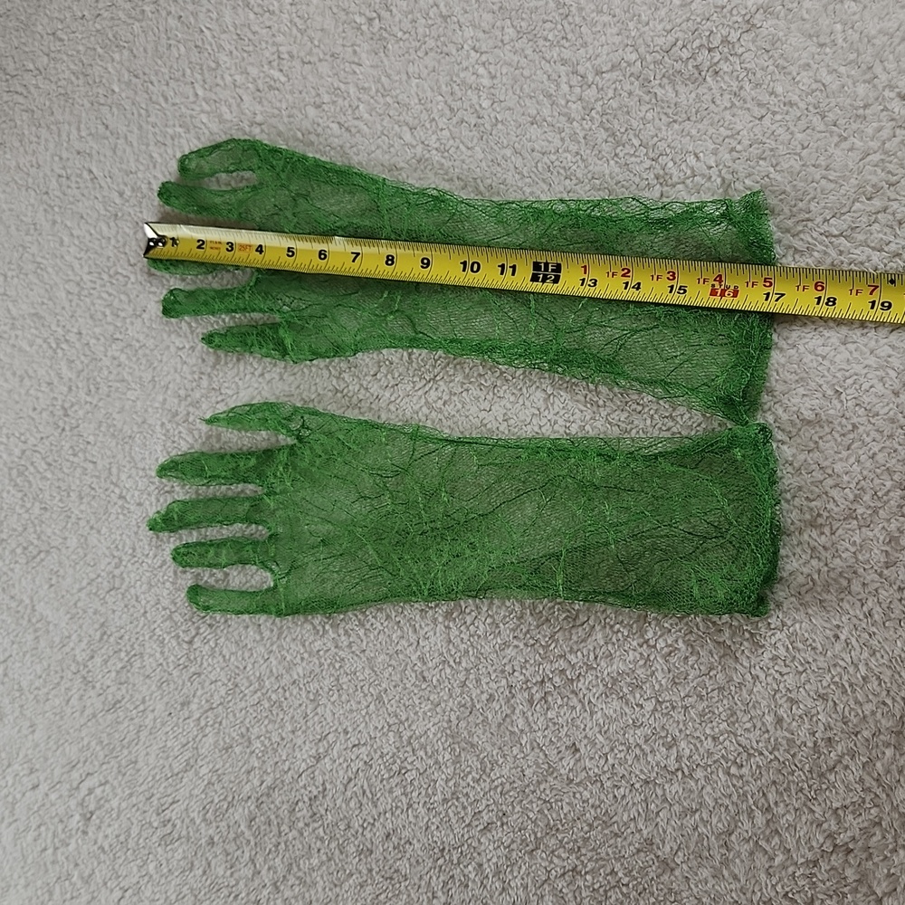 LACE Spider web lace gloves green Halloween, so witchy and fun!!! - Picture 3 of 5